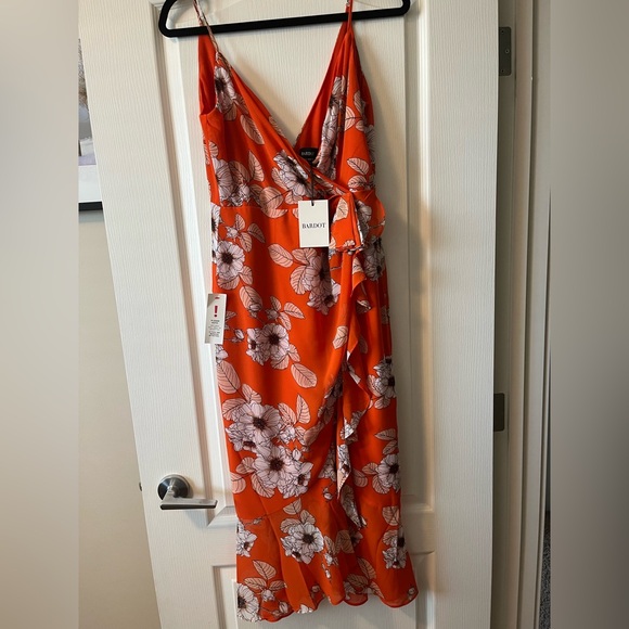 Bardot Dress. New with Tags. - Picture 4 of 5